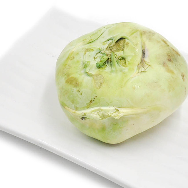 KOHLRABI (700 - 900 gr)